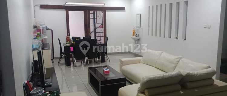 Selling House In Setra Regency 1
