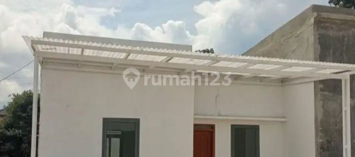 Hunian Strategis Design Modern Disoreang Kutawaringin 1