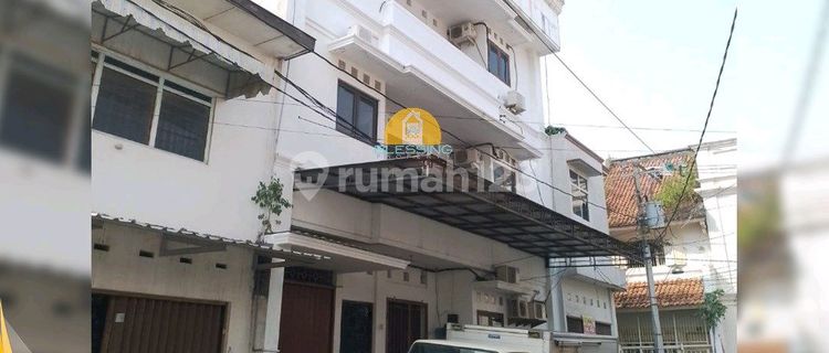 Opportunity for Boarding House or Hotel 1