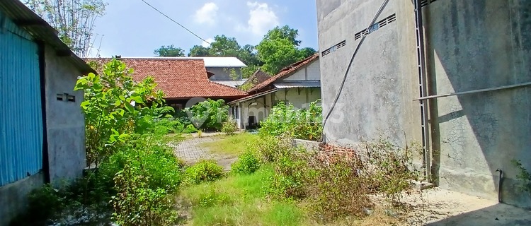 Di Sebrang Citragrand Persis Cocok Untuk Mall Cocok Untuk Pertokoan Sangat Strategis Di Pinggir Jalan Raya 1