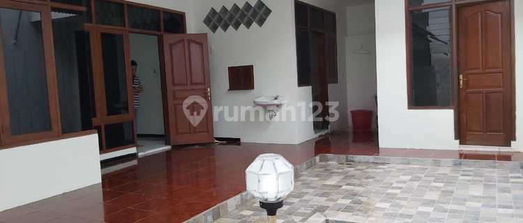 Affordable Luxury Living That is Peaceful, Safe, Cool, and Flood-Free. 1