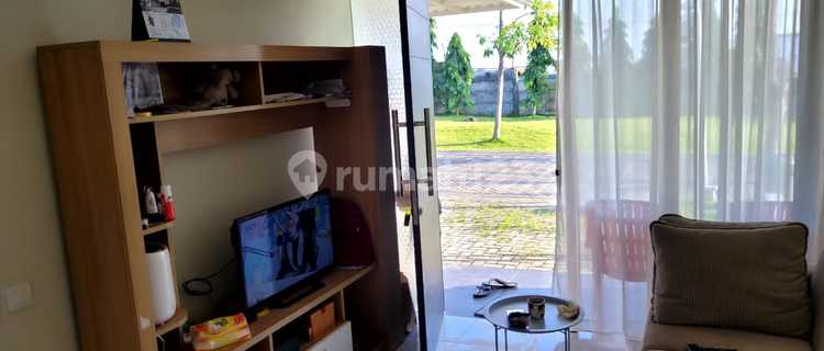 Very Cheap Comfortable Quiet Safe Flood-Free Strategic 1