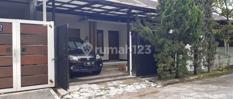 Dijual Rumah Siap Huni Blok Favorit – Taman Kopo Indah 3 1