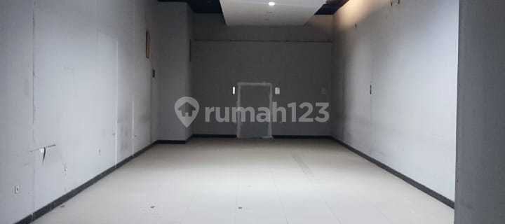 Gedung Ruang Usaha Ruko 5 Menit Dari Simpanglima Parkir Luas Jalan Utama 1