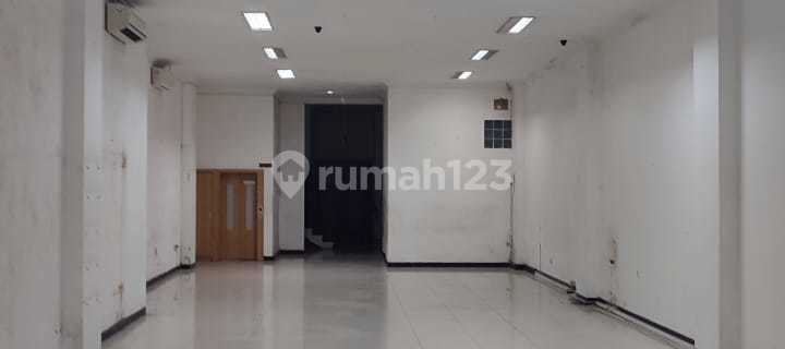 Gedung Ruang Usaha Ruko 3lantai Hanya 5 Menit Dari Simpanglima 1