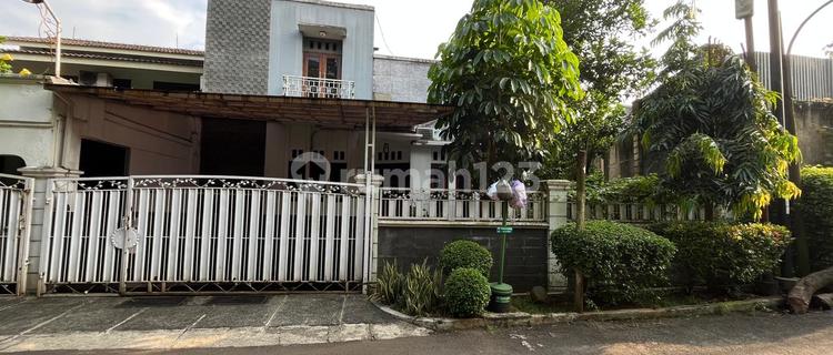 Rumah Bagus SHM di Blok C4, Jl. Pondok Hijau Raya Blok C4 No.4, Pisangan, Ciputat Timur, Kota Tangerang Selatan, Banten, Indonesia, 15419, Ciputat 1