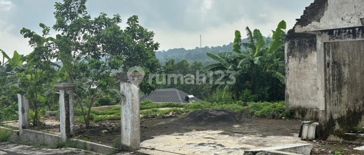 Tanah Premium 2 Kavling di Perum Jangli Permai 1