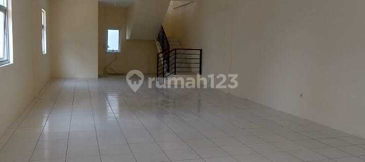 Strategic Shop House in Kopo Ketapang, Suitable for Business or Office. 1