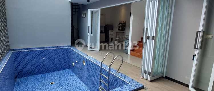 Rumah Asri Dan Nyaman Dengan Design Elegan Di Setiabudi, Bandung 1