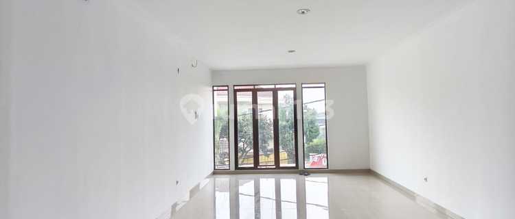 New 3-Story Shop House in Gunung Batu Pasteur, Bandung 1