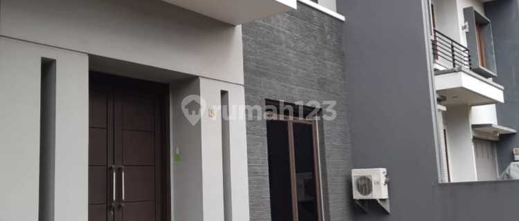 Modern Luxury House, Serene and Comfortable in Singgasana Bandung 1