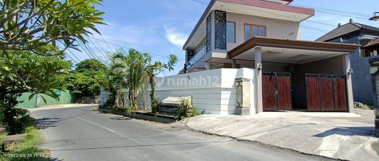 Villa di Kertalangu hanya 3 menit ke Dyatmika School Bali 1