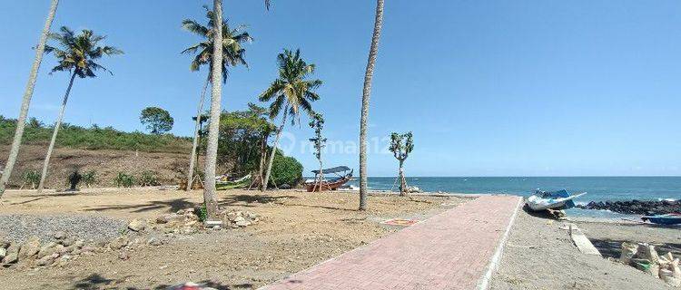 Land near Balian Beach Bali is only 100 meters from the beach 1