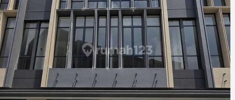 For Rent 3-Story Shop House BSD City 1
