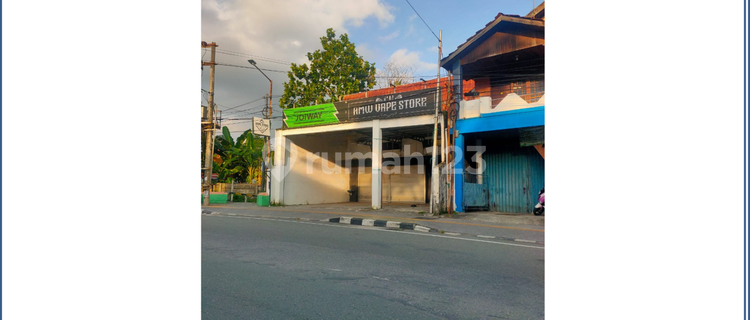 For Rent House/Shop House in Gunung Malang - Er 1
