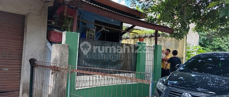 11-Door Rental House on Jl Setu, Bantar Gebang, Strategic Location and Definitely High Demand for Rent 1