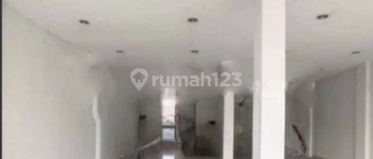 For Rent: Palmerah Ex-Restaurant Shop House 1