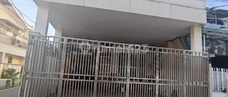 For Rent: Minimalist 2-Story House in Cideng, Central Jakarta 1