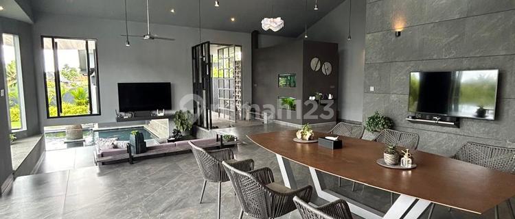Modern Villa with Special Design Premium Materials, 15 Minutes to Ubud Center 1