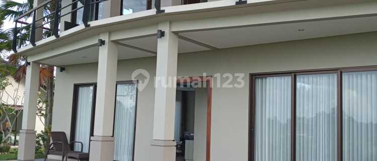 For Sale Spacious and Cool Villa with Rice Field View, Includes Bungalow in Ubud Bali 1
