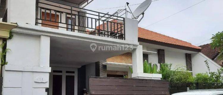 Rumah di Mumbul Jimbaran 2,5  Lantai SHM Bagus 1