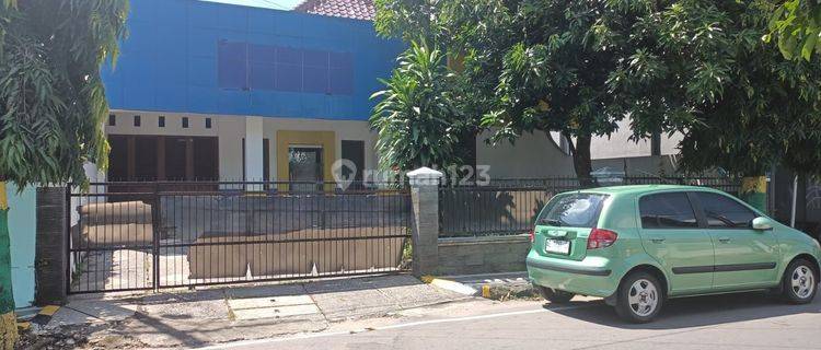 Rumah di Tengah Kota Madiun SHM Bagus 1