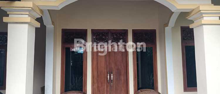 For Sale Elegant Minimalist House Semi Furnished - Pemaron, Singaraja 1