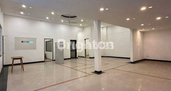 Two-Story Store in the East Gatsu Business Area 1