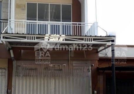 For Rent: Shop House near Kawi Street, Culinary Area, Close to Mog. 1
