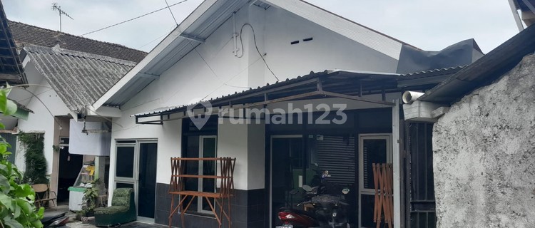 Active Boarding 11 Rooms Semi Furnished Strategic Location Near Tidar University Magelang 1