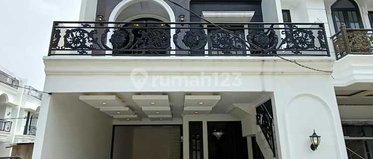 Rumah Baru Design Klasik Dalam Cluster Di Jagakarsa Jaksel 1