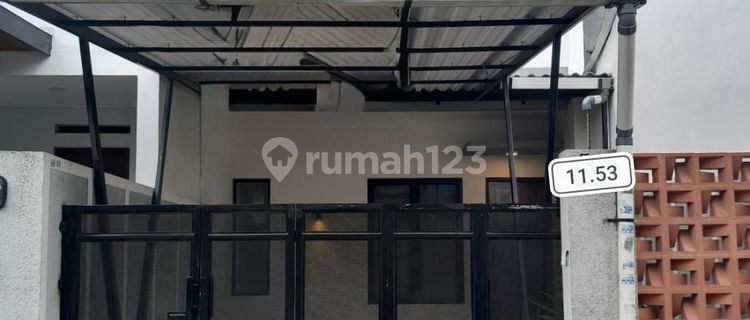 Price Drop for Ready-to-Occupy House in Rawasari, Central Jakarta 1