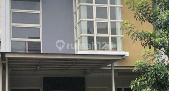 2-Story House in Grand Wisata Cluster Lamonte, Bekasi 1