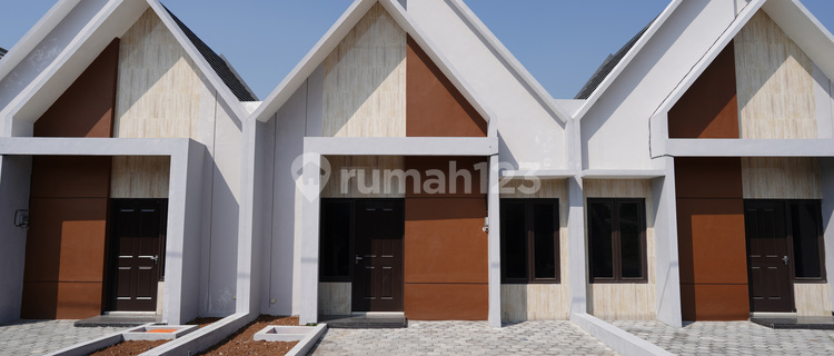 0% DP, 5 Million Booking Fee All-Inclusive Free - Scandinavian House Semarang 1