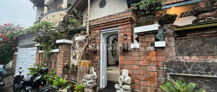 Rumah 2 Lantai Siap Huni Berlokasi Strategis Di Teuku Umar Barat Bali Dekat Kerobokan Dan Seminyak. 1
