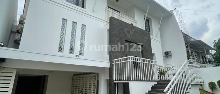 Disewakan Rumah Mewah di Senopati | LT 350 LB 320 | 4+1 Kamar | Lokasi Premium 1