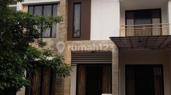 For Sale Good House Ready to Live in Graha Raya Bintaro 1