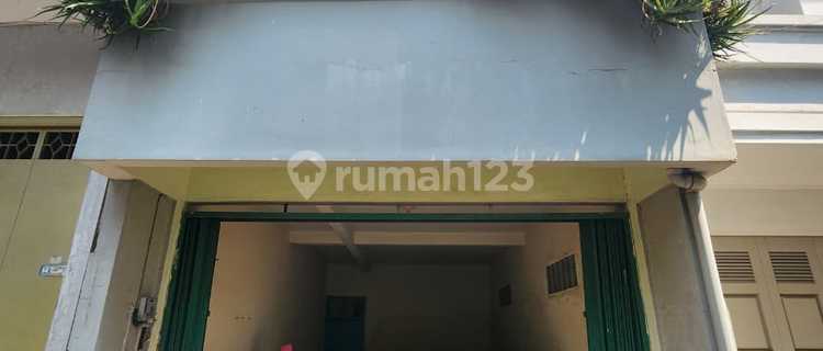 Rumah SHM I-D Jl. Wotgandul Dalam, Gabahan, Semarang Tengah, Kota Semarang, Jawa Tengah, Indonesia, 50135, Gabahan 1