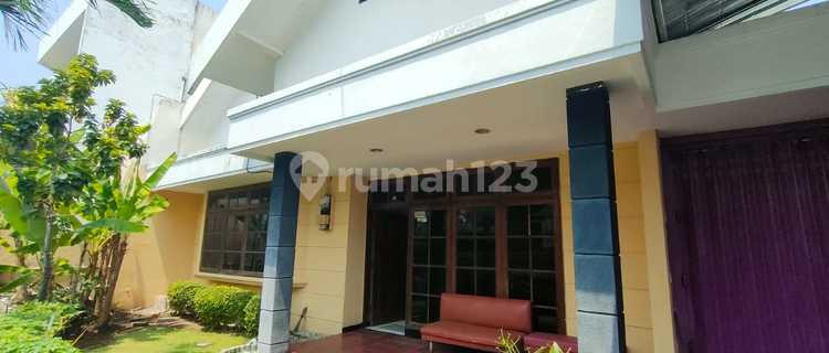 Sewa Rumah Dharmahusada Surabaya 1