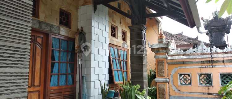 Dijual Rumah Cantik Dan Nyaman 1