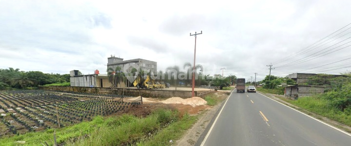 Shop House for Sale: East Cross Road Side, Belilas 1