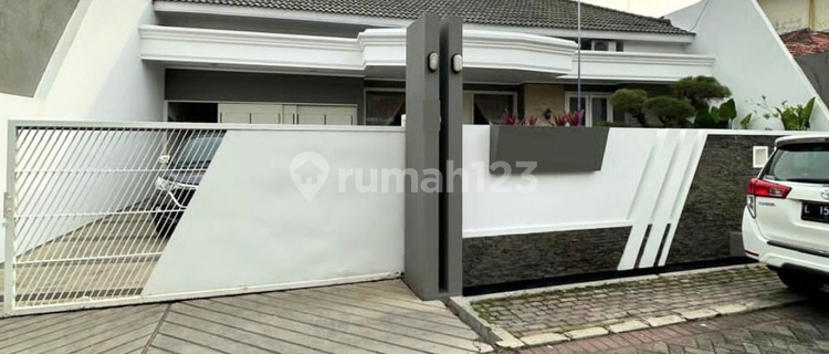 Taman Gading Pantai 2 lantai marmer taman luas depan belakang 1