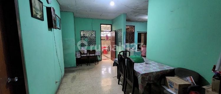 For Sale Fast! Ready-to-Live House in a Strategic and Flood-Free Location 1