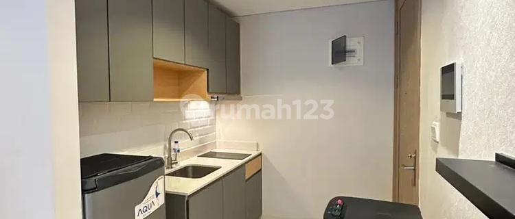Apartment 2 BR Furnished TAMAN ANGGREK 1