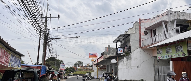 Rukost Axis Road Underneath Bukit Tidar Villa Malang 1