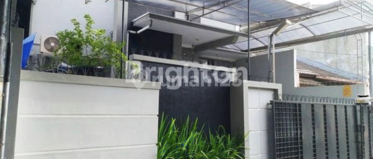 Luxury House in the Center of Semarang City with SHM 1