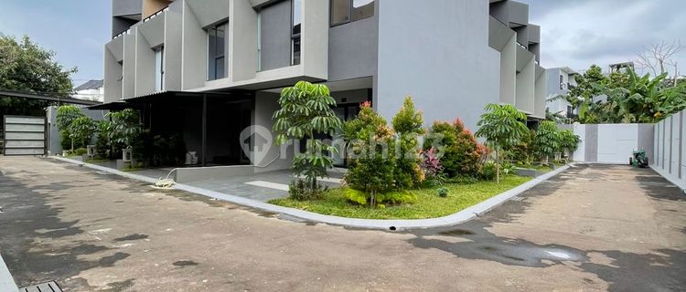 Cari Rumah Jagakarsa ? Ini Paling Cocok 1