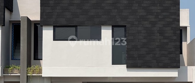 HANYA DI COLOMADU ADA RUMAH GAYA JAPANDI MODERN 1