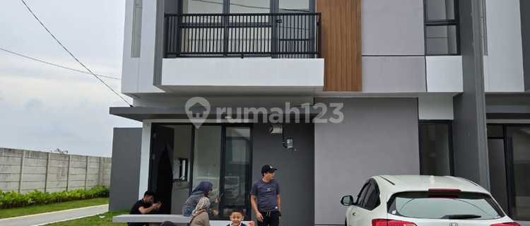 Rumah Baru di Cluster Elora Tera Damai 1