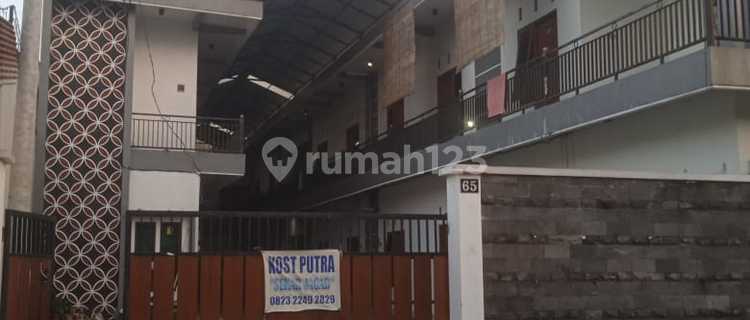 2-Story Ready-to-Occupy Kos Strategic Location in the Center of Solo City 1